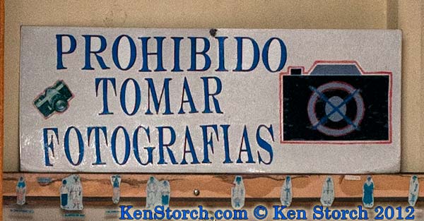 Forbidden - Prohibido Tomar Fotografias - No Photography