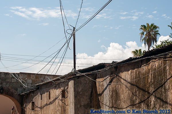 electrical wires converging